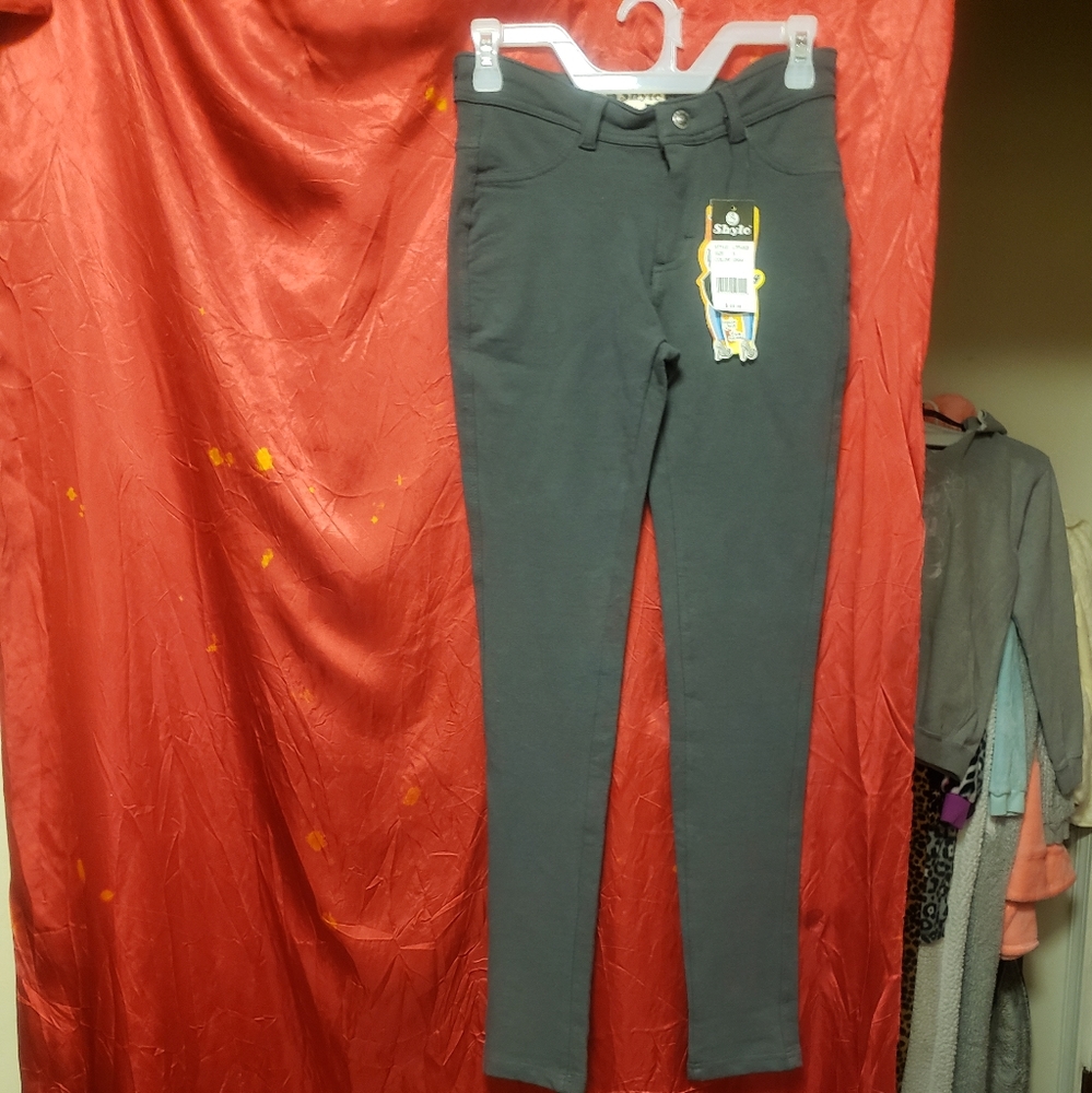 SHYLO DENIM- LEGGINGS PUSH UPS- REG RISE-FORM FITTING-ZIP-BUTTON CLOSURE/S/NWT